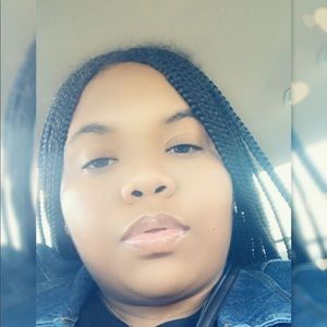 Meet your Posher, Jashae